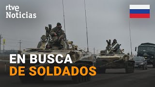 GUERRA UCRANIA RUSIA recluta SOLDADOS ampliando la EDAD de MOVILIZACIÓN y captando a PRESOS  RTVE [upl. by Traci]