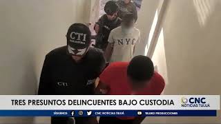 Capturados tres presuntos delincuentes en Buenaventura [upl. by Nhguavaj]