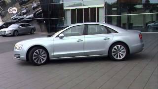 Audi A8 Hybrid  Motor mobil [upl. by Sassan]