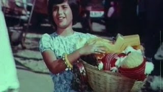 Lelo Lelo Babooji Full Song  Ghar Ka Sukh  Raj Kiran Shashi Kapoor [upl. by Per]