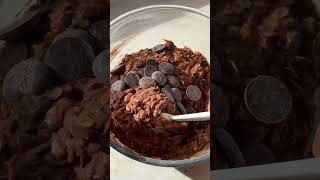 Brownie Baked Oats 🍫 HighProtein Breakfast oats healthybreakfast highprotein breakfast [upl. by Tallbot250]