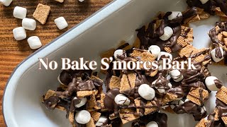 HOLIDAY PARTY SNACK  10 minute S’mores Bark Recipe [upl. by Eatnad]