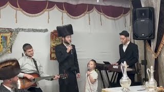 Dovy Meisels amp His Son Yossi Singing For Shomrei Emunim Rebbe  Dovy’s Father In Law [upl. by Toinette]