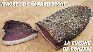 Magret de canard séché [upl. by Yllim]