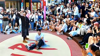 STREET ARTIST ONE OF WITH AUDIENCE INTERACTIVE HONGDAE BUSKING 240731 [upl. by Iah]