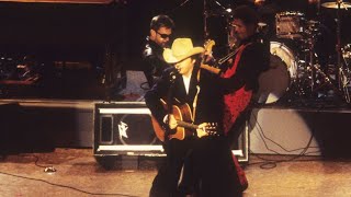 Dwight Yoakam  Fast As You Live  38th Grammy Awards 1996 [upl. by Werda548]