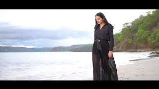 Noilyn Vargas  Aquí Video Oficial [upl. by Ahsemac]