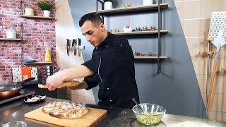 Pinsa Romana Ripiena con Porchetta di Ariccia🐷  Marco Montuori [upl. by Anthiathia]