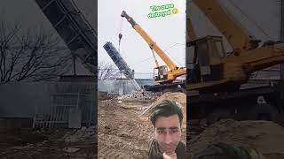 The crane failed to control the situation automobile macine quranrecitation excavator [upl. by Jerman330]