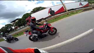 CBR600rr vs Yamaha R6 [upl. by Bouton]