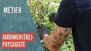 Devenir jardinierèrepaysagiste avec les Compagnons du Devoir [upl. by Ahseki861]