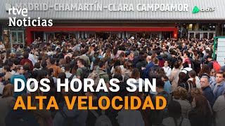 CHAMARTÍN Los TRENES VUELVEN a CIRCULAR pero con muchos RETRASOS  RTVE Noticias [upl. by Quartis39]