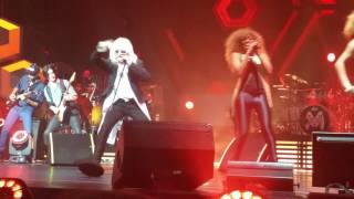 Michel Polnareff  Tout pour ma cherie  Live  Zénith DAuvergne Cournon 63 HD [upl. by Weeks]