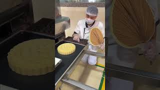 How Many Workers Are Slacking Off In The Mooncake Factory cake mooncake food [upl. by Reprah]