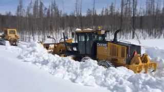 Yellowstone Park Snow Plowing [upl. by Ayerhs742]