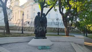 Penza Russia The monument to Peter and Fevronia is located near the Spassky Cathedral Sunset time [upl. by Dupre784]