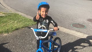 4 year old rides a Bike With NO TRAINING WHEELS  teach kids to ride a bike [upl. by Coughlin]