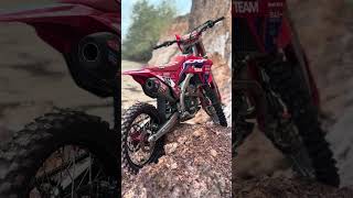 THE CRF250R DESTROYS THE ROUGH TERRAIN [upl. by Hayimas]