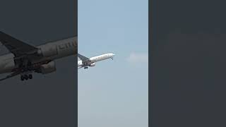 Emirates B777 EK545 Late Departure from Chennai airport at 1215 pm afternoon due to morning Fog [upl. by Geri]