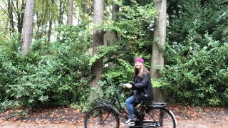 Een tweedehands fietsrek amp vegan softijs van IKEA  Maandvlog oktober 2024 [upl. by Durno200]