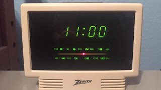 Vintage 1990s Zenith AMFM Clock Radio ZG120W [upl. by Gautea]