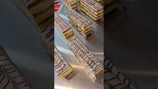 cake chocolate cooking pastry ferrerorocher food chef chrisbumstead juicewrld mrolympia [upl. by Goodhen]