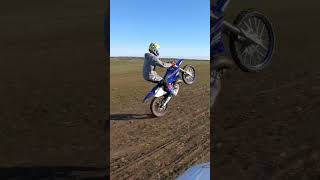 5th gear WHeeLiE on a YZ125 DirtBike  almost flipped [upl. by Ecirad545]