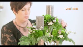 Feestelijke kandelaar met natuurlijke kerstversiering [upl. by Niawat]