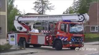 Uitruk brandweer Dokkum HW 024250 rukt met spoed uit naar een schoorsteenbrand in Nes D [upl. by Ojyllek463]