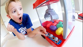 Father amp Son EPIC CLAW GAME  Prizes At Home [upl. by Dilahk]