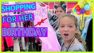 SHOPPING FOR OUR COUSIN BIRTHDAY  EACH ONE BUYS AN OUTFITS quotSISTER FOREVERquot [upl. by Airotnes187]