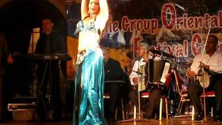 Miren  Egypt 2011 Nile Group Festival  Ana Albi Lik Mayal song [upl. by Uokes]