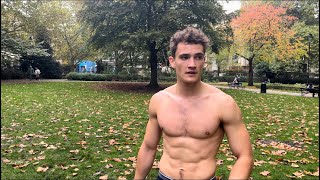 Plyometrics and pushups in Russell Square 💥 [upl. by Haakon]