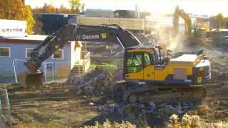 Volvo EC300DL Swinging amp Throwing Debris [upl. by Enayd]