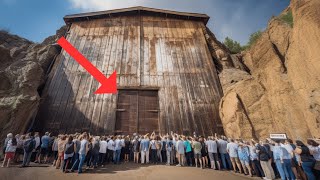 ¡Arca de Noé ENCONTRADA Lo que OCURRIÓ cuando Abrieron la PUERTA DEL ARCA te Dejará MUDO… [upl. by Atinauj536]