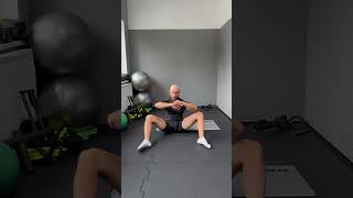 9090 Hip mobility drill  Mobilizacje bioder w pozycji 9090 [upl. by Luckin421]