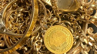 Hemswell carboot fake gold ‘big profits ‘ all that glitters is not gold buyers beware  uk reseller [upl. by Annaes401]