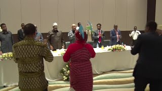 Dîner de gala en lhonneur du Président du Parlement de la République Fédérale de Somalie [upl. by Lil]