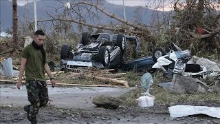 Supertyphoon Haiyan  At Least 100 Dead After Typhoon Strikes Philippines [upl. by Skelton]