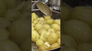 Graving Potatoes with rosemary garlic laizababeschannel3888 [upl. by Inaniel754]