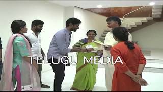 Paritala Sunitha family meets Chandra Babu to invite marriage [upl. by Meade]