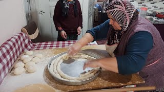 Patatesli börek Yağlı çörek nasıl yapılır [upl. by Areikahs]