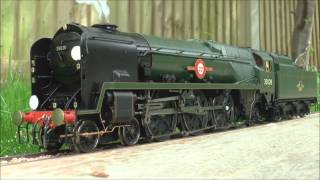 Golden Age Models Rebuilt Merchant Navy Class O Gauge Model No 35028 Clan Line with DCC [upl. by Akihsar]