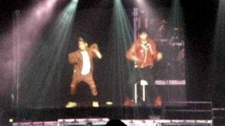 Justin Bieber and Willow Smith dancing at Staples Center 102510 [upl. by Eelrebmyk]