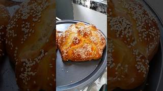 DELICIOSO 😋 TRADICIONAL PAN DE MUERTO pandemuerto diademuertos xantolo [upl. by Ammon]