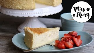 Bester Käsekuchen  Gebackene Topfentorte  Rezept mit Mürbeteig  Mrs Flury [upl. by Geilich598]