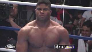 Badr Hari vs Alistair Overeem K1 Semifinals 2009 WGP [upl. by Benedic]