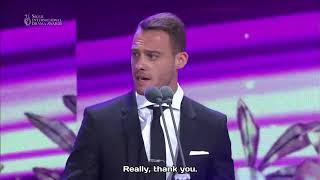 Kerem Bursin quot Saoul International Drama Awardsquot Korea كرم بورسين 2017 [upl. by Rodrick]