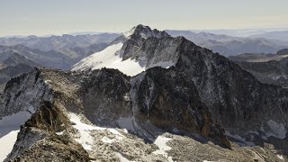 Grandes montañas de los Pirineos [upl. by Rednasxela]