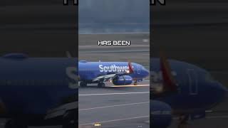 Southwest flight evacuated via emergency slides due to an ignited cellphone battery steamyavnews [upl. by Eniamreg]